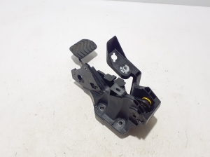 Dacia Duster P1310 (2024–2026) Piduripedaal 465010379R - 2