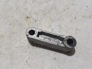 Dacia Duster P1310 (2024–2026) Engine bracket 113324199R - 2