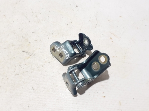 Dacia Duster P1310 (2024–2026) Rear side door upper hinge 804000464R - 2