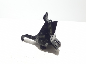 Dacia Duster P1310 (2024–2026) Sonstiger Halter 671F88603R - 4