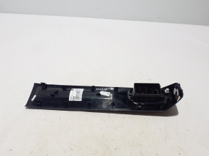 Dacia Duster P1310 (2024–2026) Dashboard trim 681348556R - 2