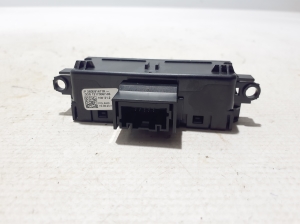Dacia Duster P1310 (2024–2026) Headlight leveling switch 283E81677R - 3