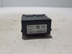 Dacia Duster P1310 (2024–2026) Control unit 285T30111R - 2