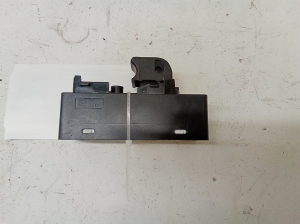 Mazda 6 (2012–2026) Rear side door window switch K0021 - 3