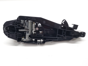 Opel Crossland X X 75 (2017–2026) Rear side door exterior handle 9802977180 - 8