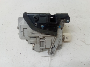 AUDI A4 B8 (2007–2016) Rear side door lock 8E0839016 - 2