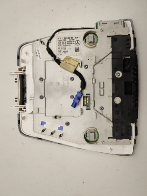 Mercedes Benz E-Class W212 (2009–2015) Front interior lighting panel A2129068900 - 4