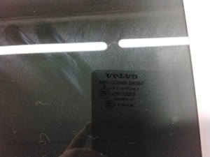 VOLVO XC60 (2008–2017) Aizmugurējo sānu durvju stikls 31386798 - 2