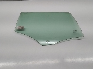 VOLVO V60 (2010–2018) Aizmugurējo sānu durvju stikls 31385423 - 2