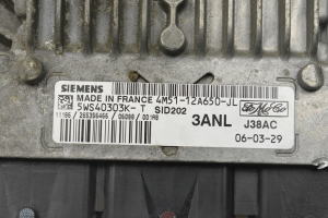 Ford Focus (2004–2011) Motorsteuergerät 4M5112A650JL - 4