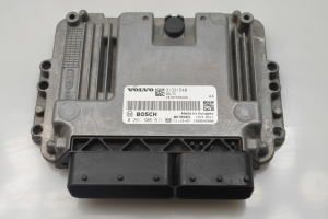 Engine control unit - 31331540