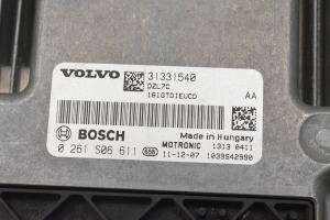 VOLVO V60 (2010–2018) Engine control unit 31331540 - 4