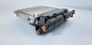 Volkswagen Passat B6 (2005–2010) Engine control unit 03G906021NK - 2