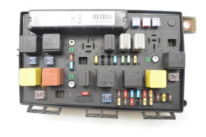 Opel Astra H (2004–2010) Sicherungskästen 13206754 - 2