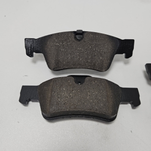 Mercedes Benz GL-Class 164 (2006–2012) Tagumised piduriklotsid A1644202720 - 3