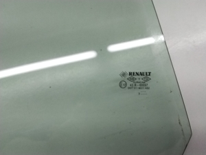 RENAULT Clio IV (2012–2019) Rear side door glass 823002979R - 4