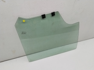 RENAULT Clio IV (2012–2019) Rear side door glass 823002979R - 5