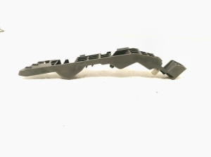 Kia Sportage (2010–2016) Front bumper bracket 865133U000 - 3