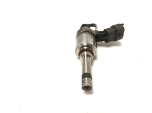 Kia Sportage (2010–2016) Injektor Einspritzdüse 353102B130 - 3