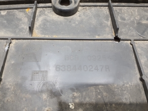 RENAULT Megane E-Tech CMF-EV (2022–2026) Front underbody protection 638440247R - 3