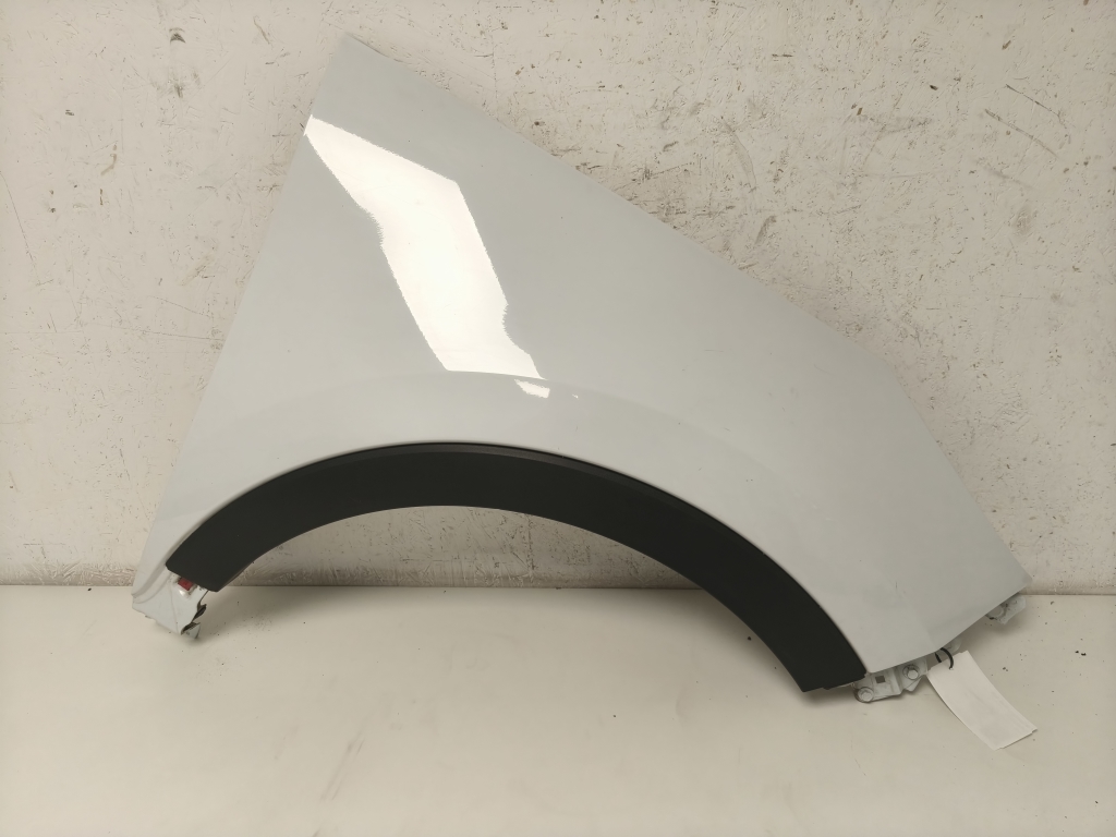 Kia Sportage (2010–2016) Front fender