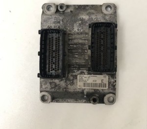 Alfa Romeo 147 (2000–2010) Engine control unit 4831231279H03962 - 2