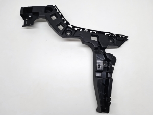 Aizmugurējā bampera kronšteins - 5H9807394F