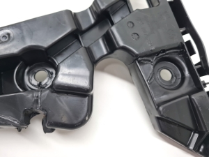 Volkswagen Golf VIII (2019–2026) Rear bumper bracket 5H9807394F - 8