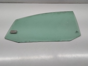 Volkswagen Touran II (2010–2015) Esiukse klaas 1T0845201D - 2