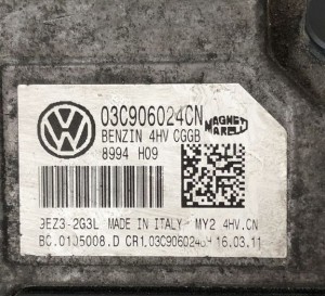 Volkswagen Polo V (2009–2017) Mootori juhtplokk 03C906024CN - 2