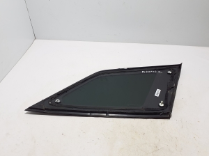 Peugeot 5008 (2017–2026) Seitenscheibe hinten (Karosserie) 9812842380 - 4