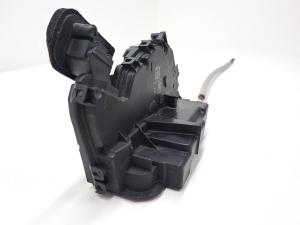 Volkswagen Golf VIII (2019–2026) Rear side door lock 5TA839016L - 5