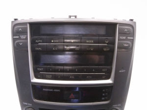  Radio / CD-Player / DVD-Player / Navigation 