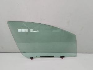 Priekšējo durvju stikls - 681100D190