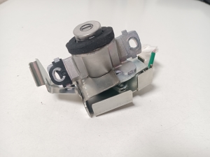 LEXUS IS (2013–2020) Trunk lid lock cylinder 6905530480 - 2