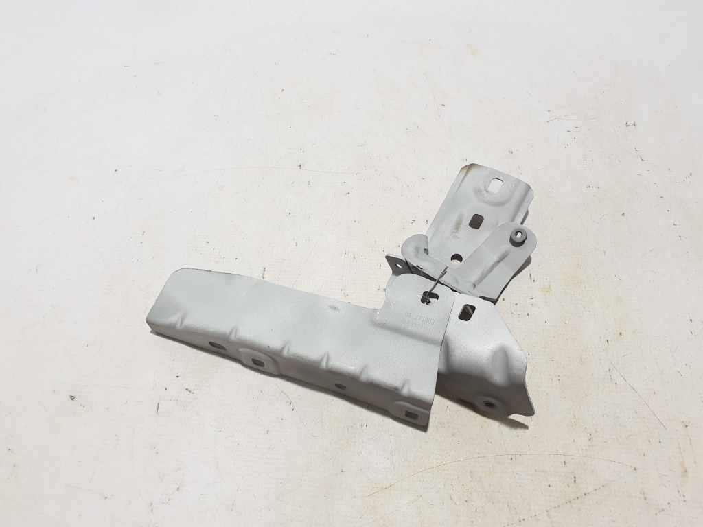 Mercedes Benz S-Class 223 (2020–2026) Front fender bracket A2238811700 Mercedes Benz S-Class 223 (2020–2026) Front fender bracket A2238811700