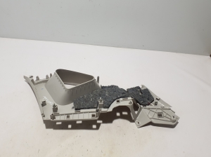 RENAULT Captur (2019–2026) Tagumise toe sisekujundus 769356081R - 5