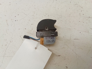 AUDI A4 B7 (2004–2008) Rear side door window switch 8E0959855 - 3