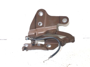 Hood hinge - 2990359