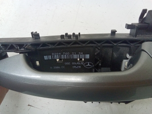 Mercedes Benz C-Class 204 (2007–2014) Türaußengriff hinten A2047602134 - 2