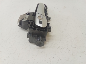 Mercedes Benz C-Class 204 (2007–2014) Vorderer Außentürgriff A2047600534 - 3
