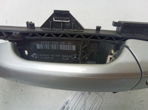 Mercedes Benz C-Class 204 (2007–2014) Vorderer Außentürgriff A2047600534 - 5
