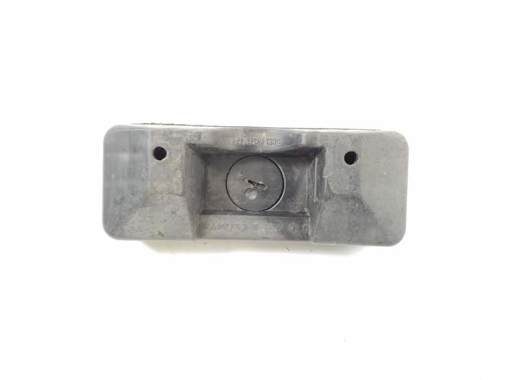 Mercedes Benz GLA-Class 156 (2013–2019) Autre pièce du bas de caisse A0029989150 Mercedes Benz GLA-Class 156 (2013–2019) Autre pièce du bas de caisse A0029989150