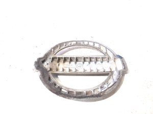 NISSAN Primera P12 (2001–2008) Emblem 90890AU400 - 3