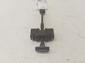 AUDI A4 B8 (2007–2016) Front door check 8K0837249B - 3