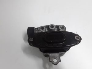 Opel Mokka (2012–2020) Engine mount 673AY800B - 2