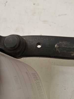 AUDI A4 B8 (2007–2016) Front door check 8K0837249B - 3