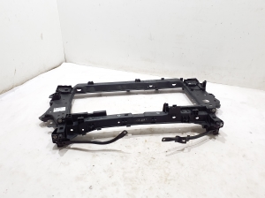 RENAULT Captur (2019–2026) Headlight frame (glasses) 625009677R - 5