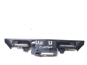 Ford Mondeo III (2000–2007) Salongi kell 102363016 - 3