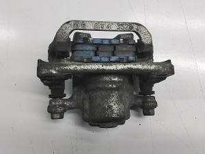 NISSAN Juke F15 (2010–2018) Tagumine pidurisadul 440111KD0A - 2